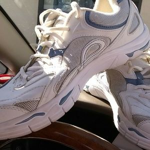 Earth Tennis Shoes sz 9-1/2 B Exer-Walk